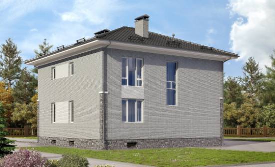 275-004-П Проект трехэтажного дома и гаражом, классический загородный дом из кирпича Новый Оскол | Проекты домов от House Expert
